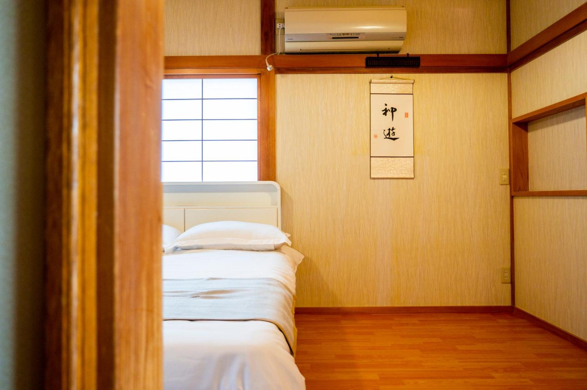 Family Or Business Travel 20 Percent Off 20 Guests 144Sqm Free Ikebukuro Shuttle 2 Kitchens Bathrooms 4 Bedrooms Tokyo Dış mekan fotoğraf