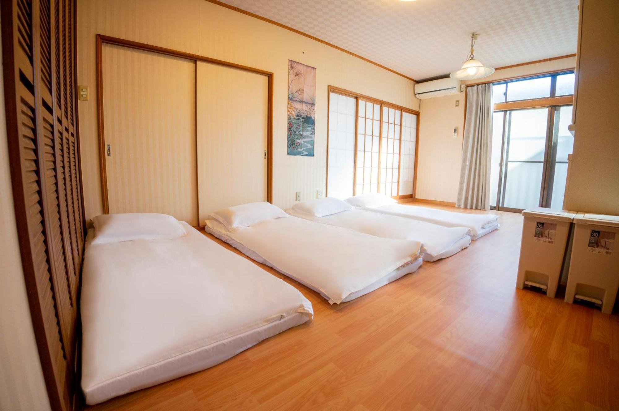 Family Or Business Travel 20 Percent Off 20 Guests 144Sqm Free Ikebukuro Shuttle 2 Kitchens Bathrooms 4 Bedrooms Tokyo Dış mekan fotoğraf