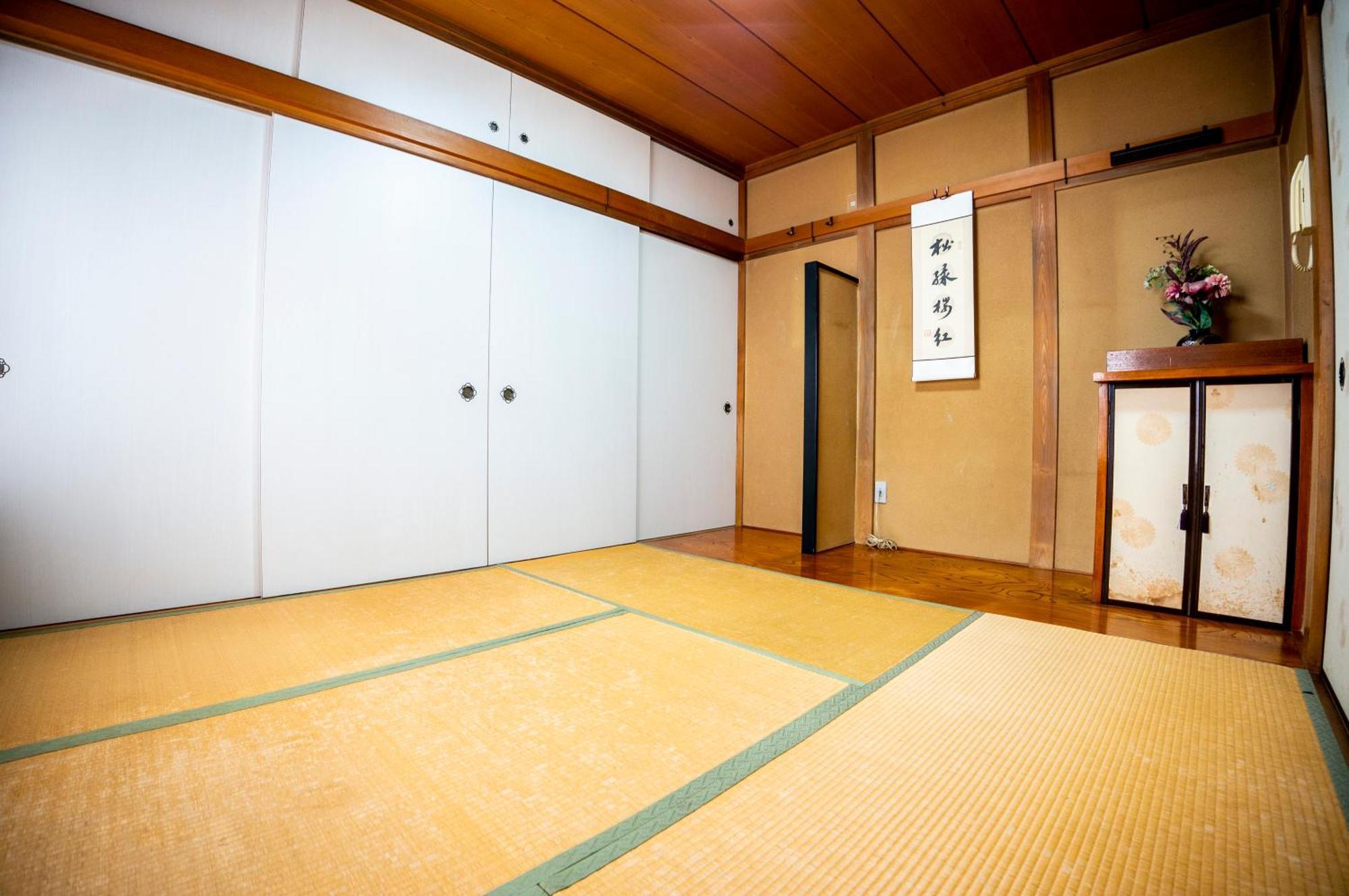 Family Or Business Travel 20 Percent Off 20 Guests 144Sqm Free Ikebukuro Shuttle 2 Kitchens Bathrooms 4 Bedrooms Tokyo Dış mekan fotoğraf