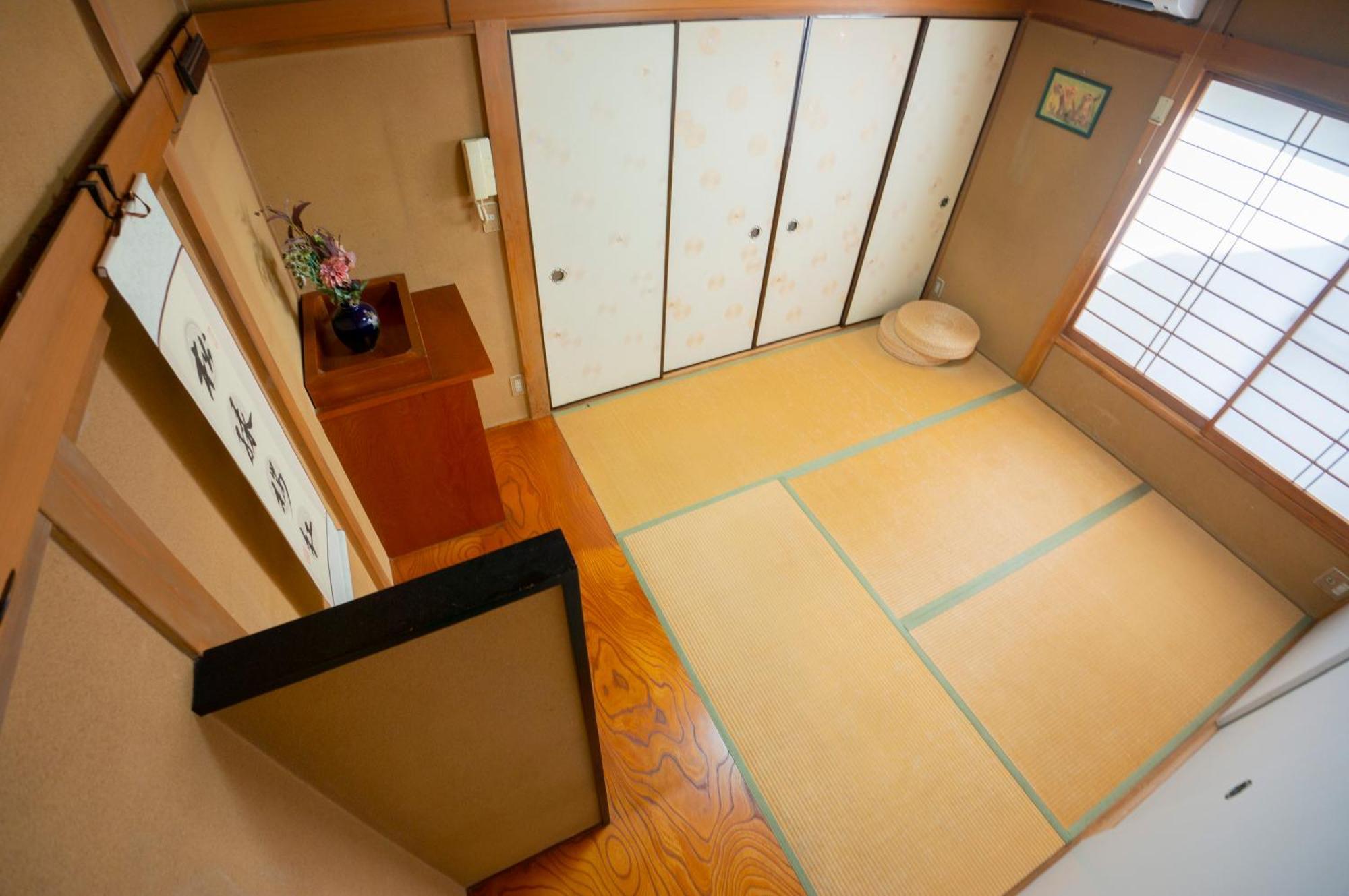 Family Or Business Travel 20 Percent Off 20 Guests 144Sqm Free Ikebukuro Shuttle 2 Kitchens Bathrooms 4 Bedrooms Tokyo Dış mekan fotoğraf