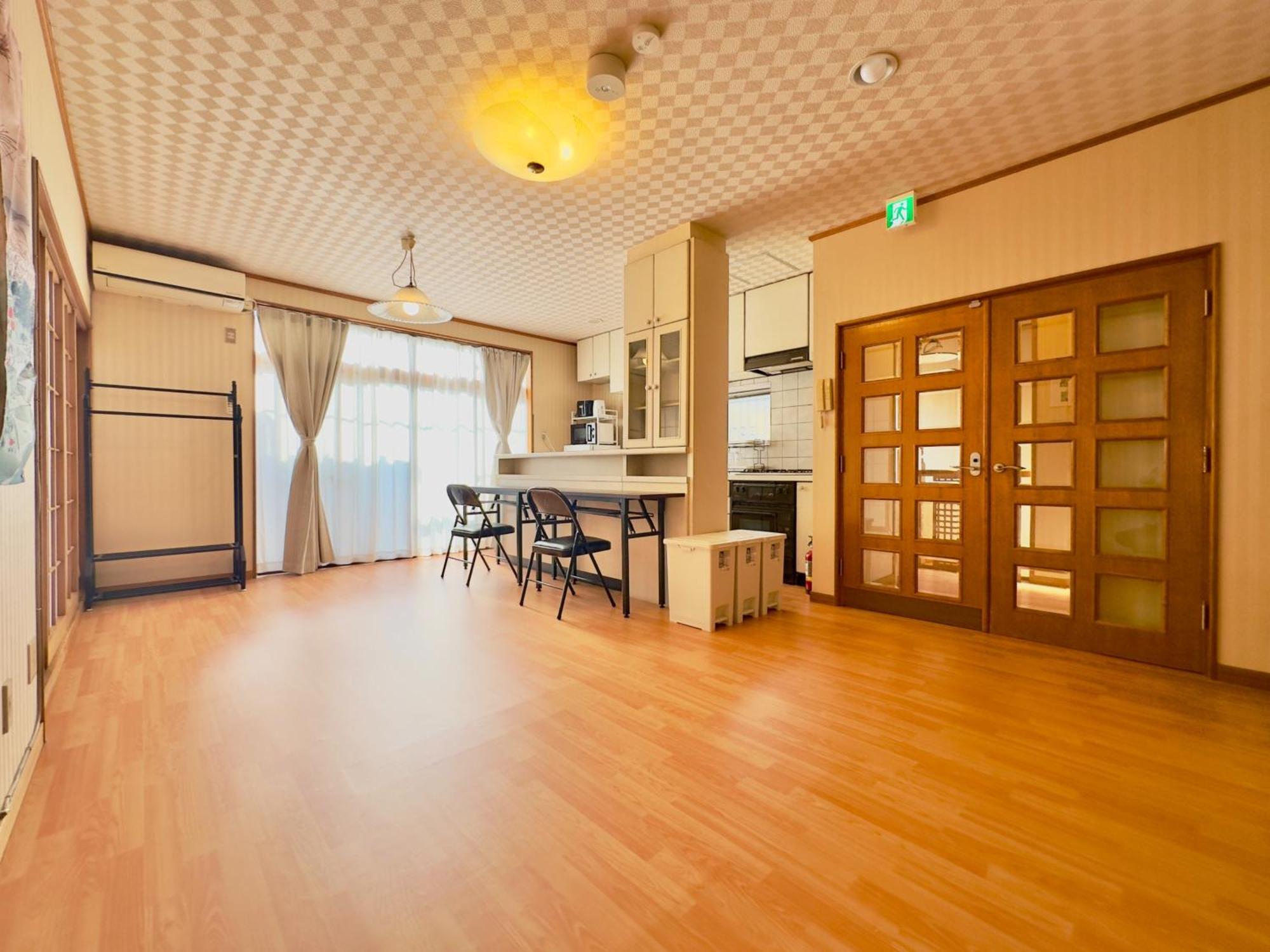 Family Or Business Travel 20 Percent Off 20 Guests 144Sqm Free Ikebukuro Shuttle 2 Kitchens Bathrooms 4 Bedrooms Tokyo Dış mekan fotoğraf